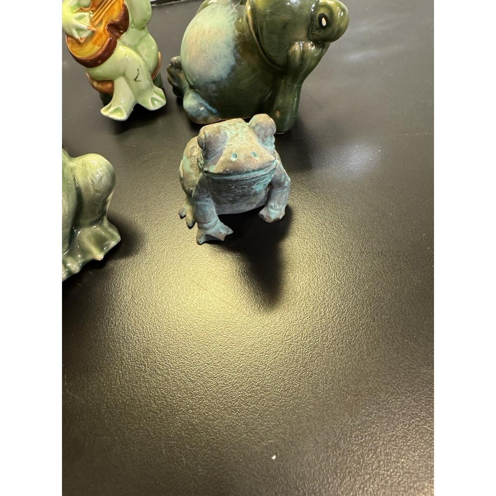 Set Of 5 Vintage To Now Frogs Frog Figurines‎ On Lily Pads Etc Ceramic Resin - Picture 5 of 15
